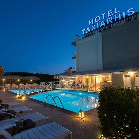 Hotel Taxiarhis Loutra Killinis Eksteriør billede